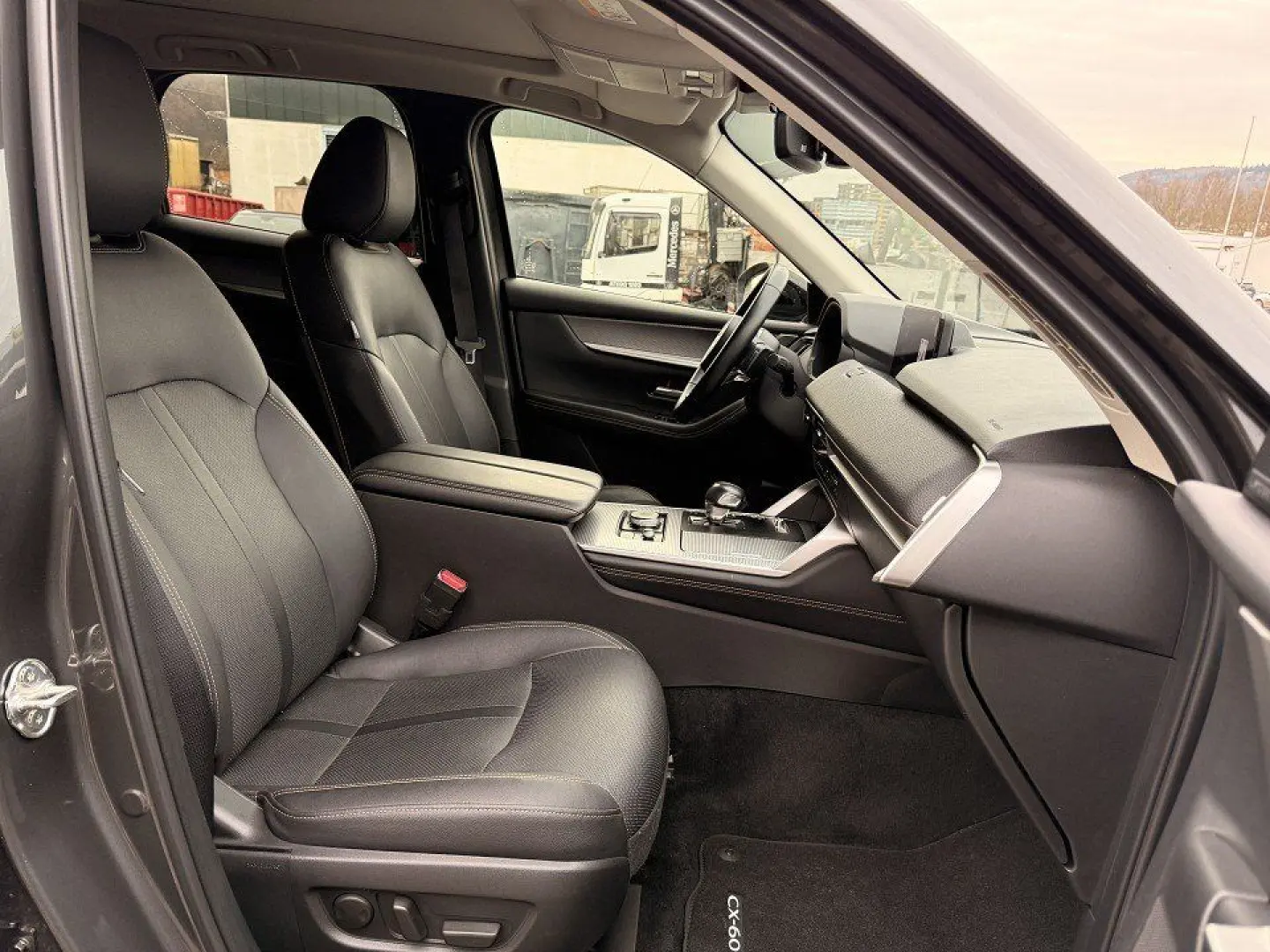 CX-60 PHEV 327 PS HOMURA 1. Hand  Vollausstattun