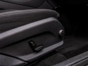 Mercedes-Benz GLC 220 d 4MATIC 9G-TRONIC 170CP