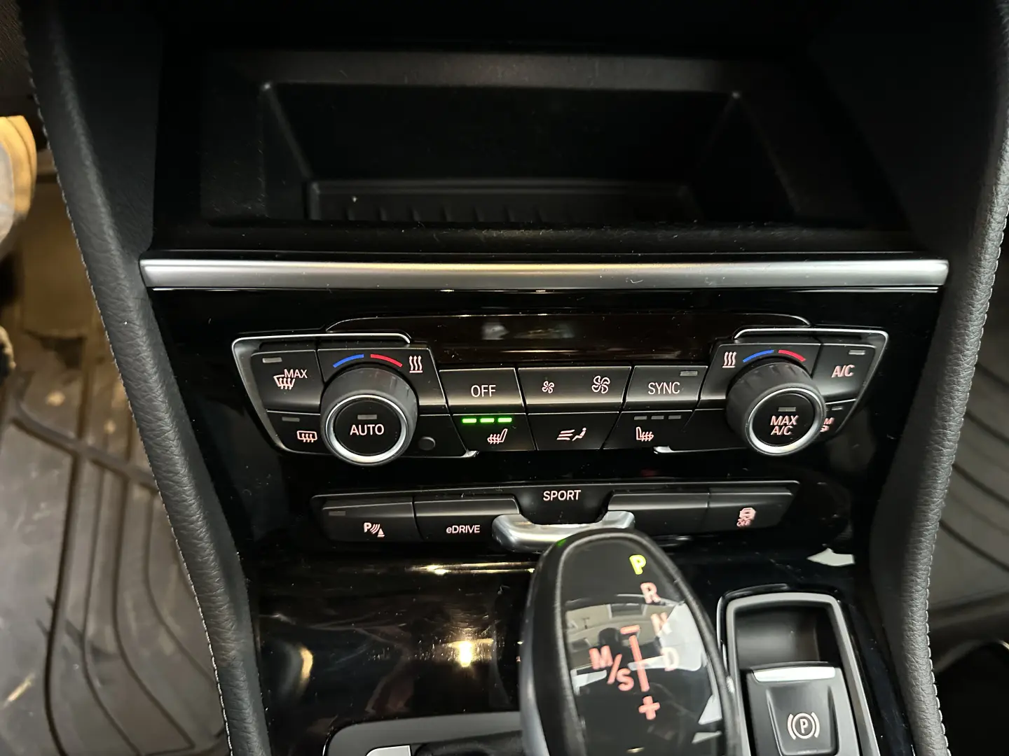 BMW Seria 2 225xe AT Luxury Line