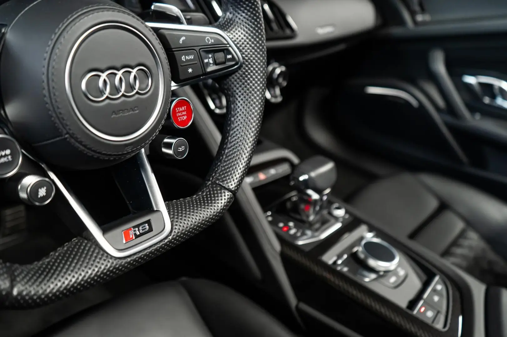 R8 V10 Spyder quattro performance LASER CARBON