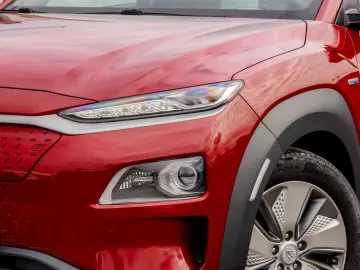 HYUNDAI Kona EV Premium 64 KW 204 CP Business Line