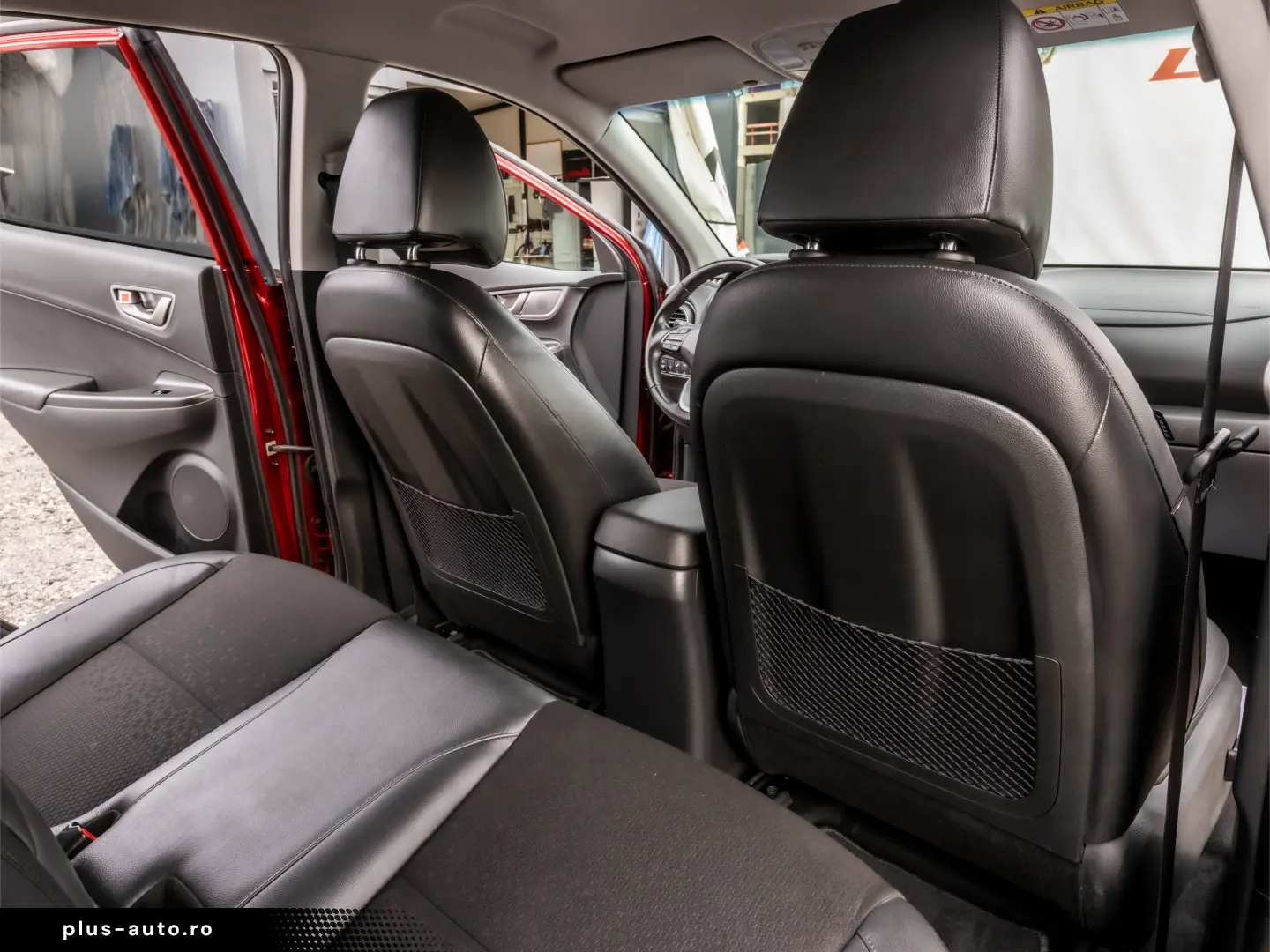 HYUNDAI Kona EV Premium 64 KW 204 CP Business Line