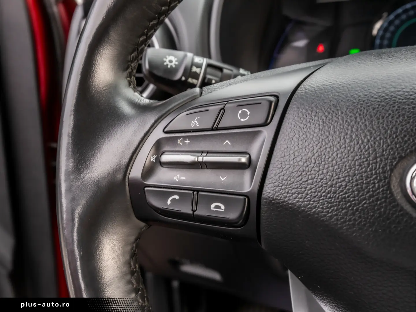 HYUNDAI Kona EV Premium 64 KW 204 CP Business Line