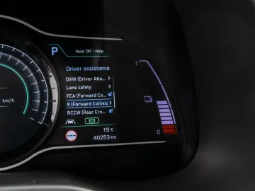 HYUNDAI Kona EV Premium 64 KW 204 CP Business Line