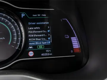 HYUNDAI Kona EV Premium 64 KW 204 CP Business Line