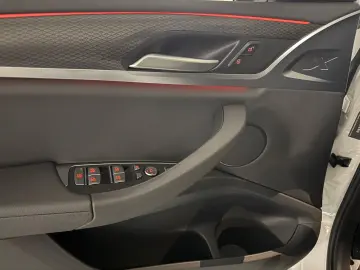 X3 xDrive 20 i M Sport Laser Head Up Pano Kamera