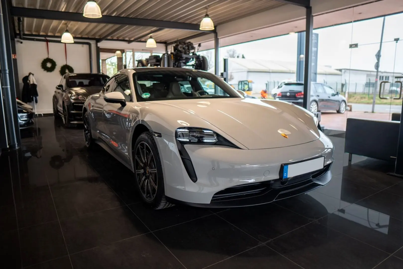 Taycan Beifahrer Display Sport Chrono Pano