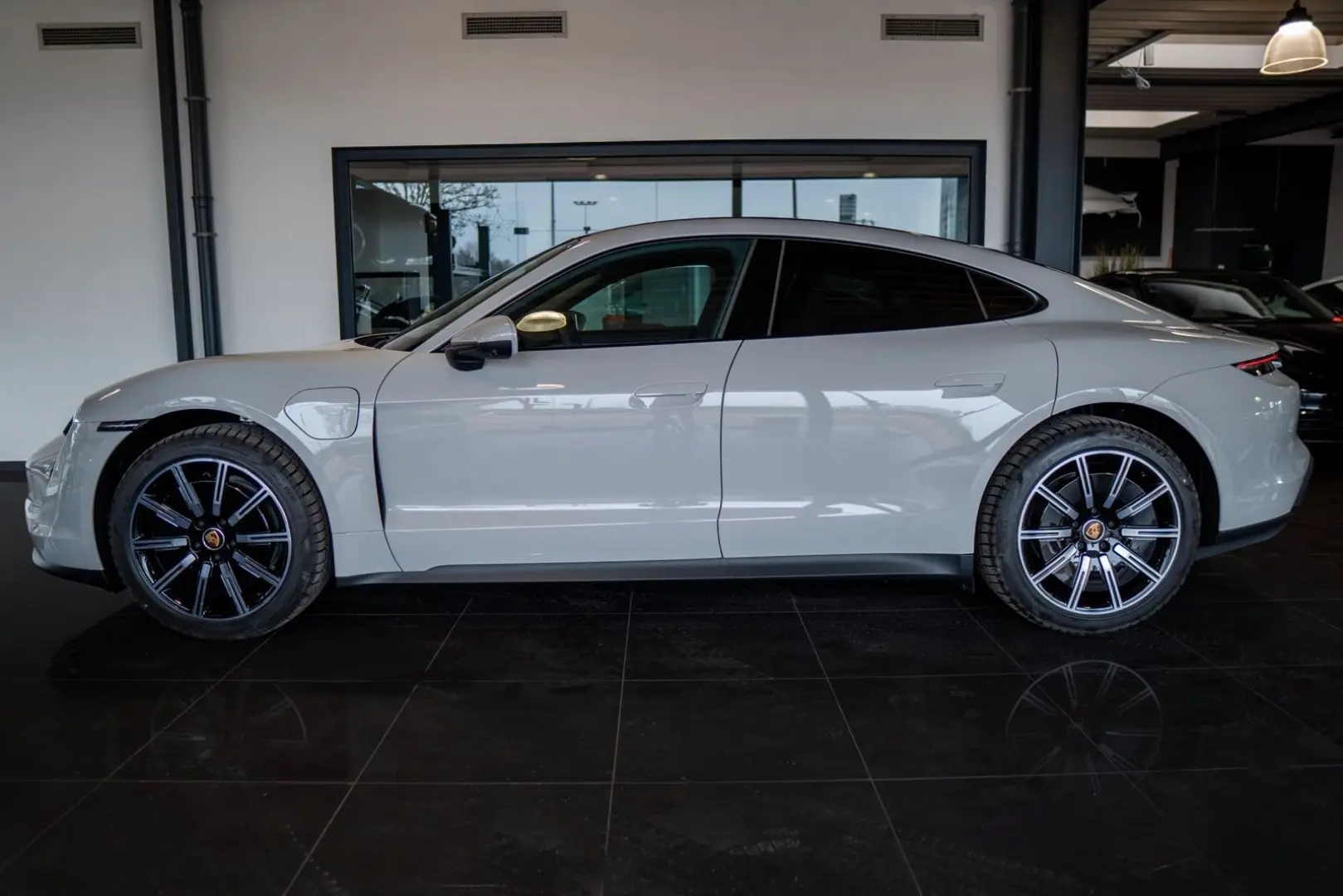 Taycan Beifahrer Display Sport Chrono Pano