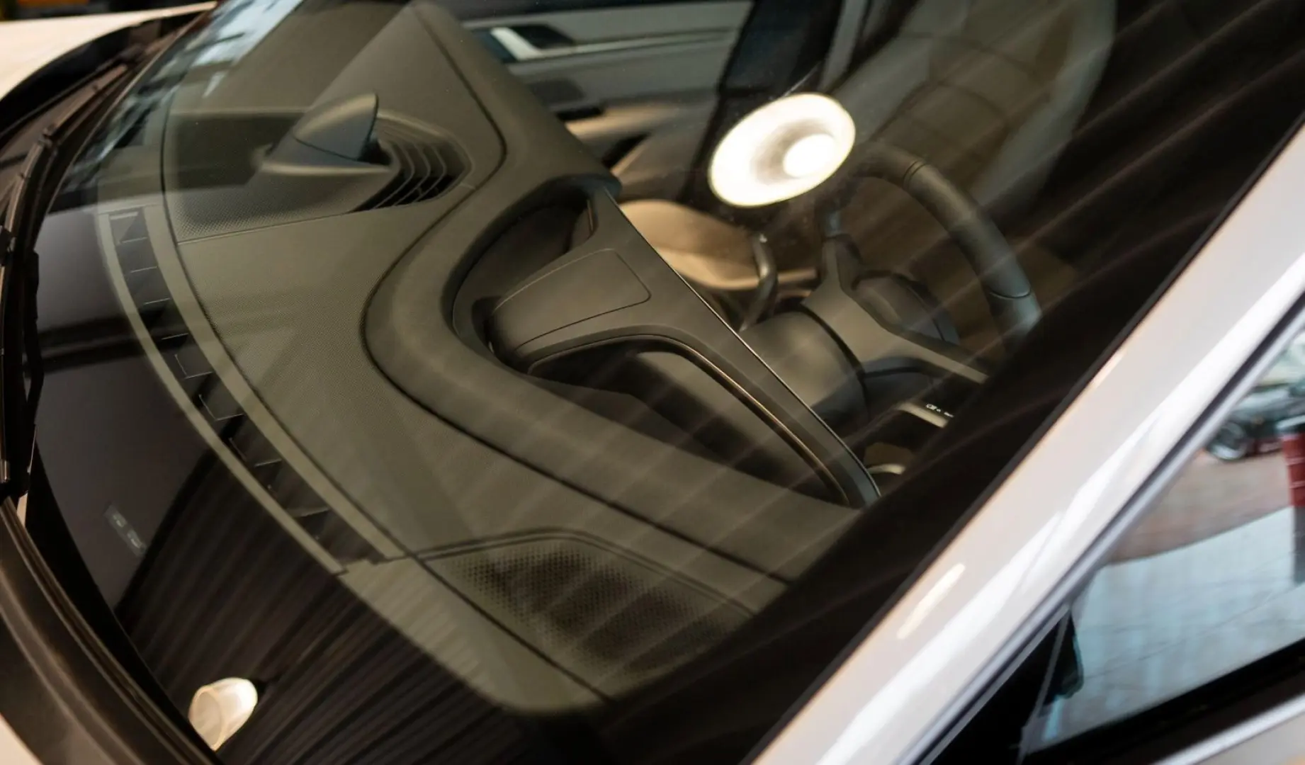 Taycan Beifahrer Display Sport Chrono Pano