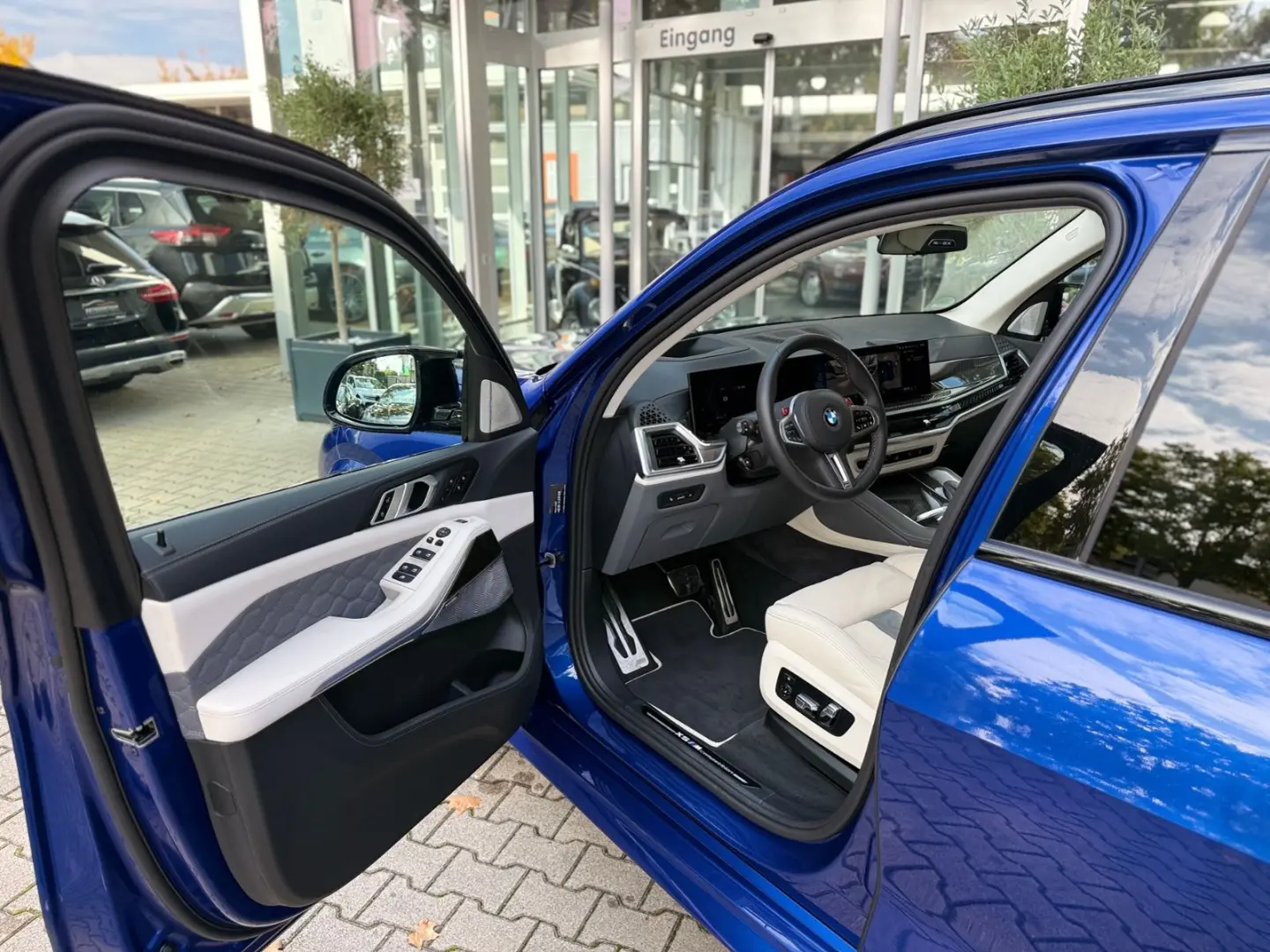 X5 M X5 M Comp B&W AHK SKYL MASSAG PANO CARBON