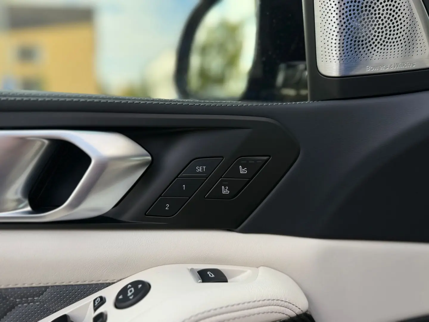 X5 M X5 M Comp B&W AHK SKYL MASSAG PANO CARBON