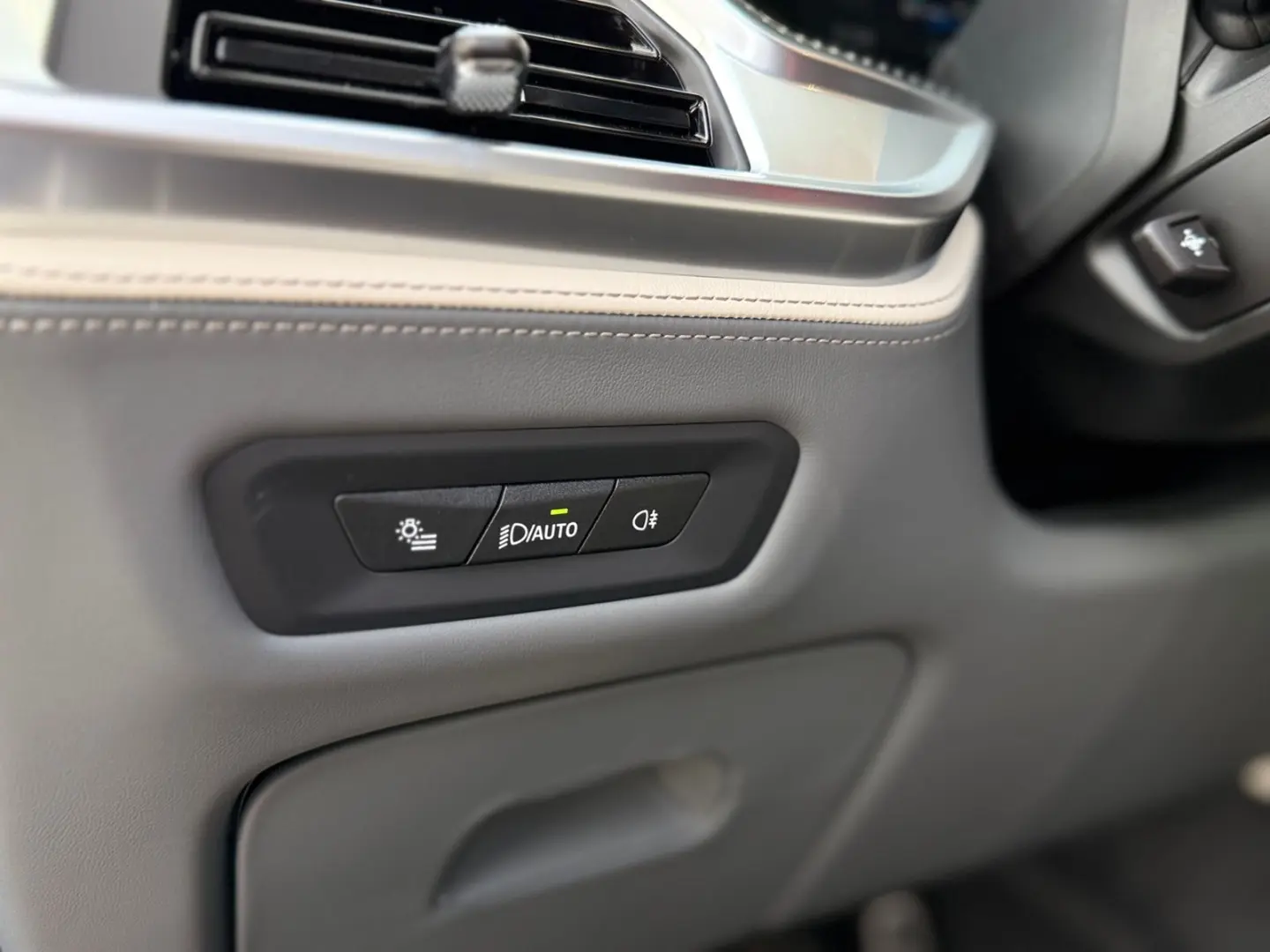 X5 M X5 M Comp B&W AHK SKYL MASSAG PANO CARBON