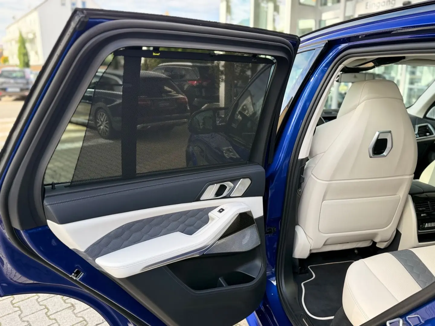 X5 M X5 M Comp B&W AHK SKYL MASSAG PANO CARBON