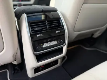 X5 M X5 M Comp B&W AHK SKYL MASSAG PANO CARBON