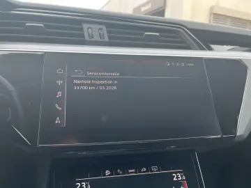 e-tron Sportback 55 quattro advanced 21  LED PDC