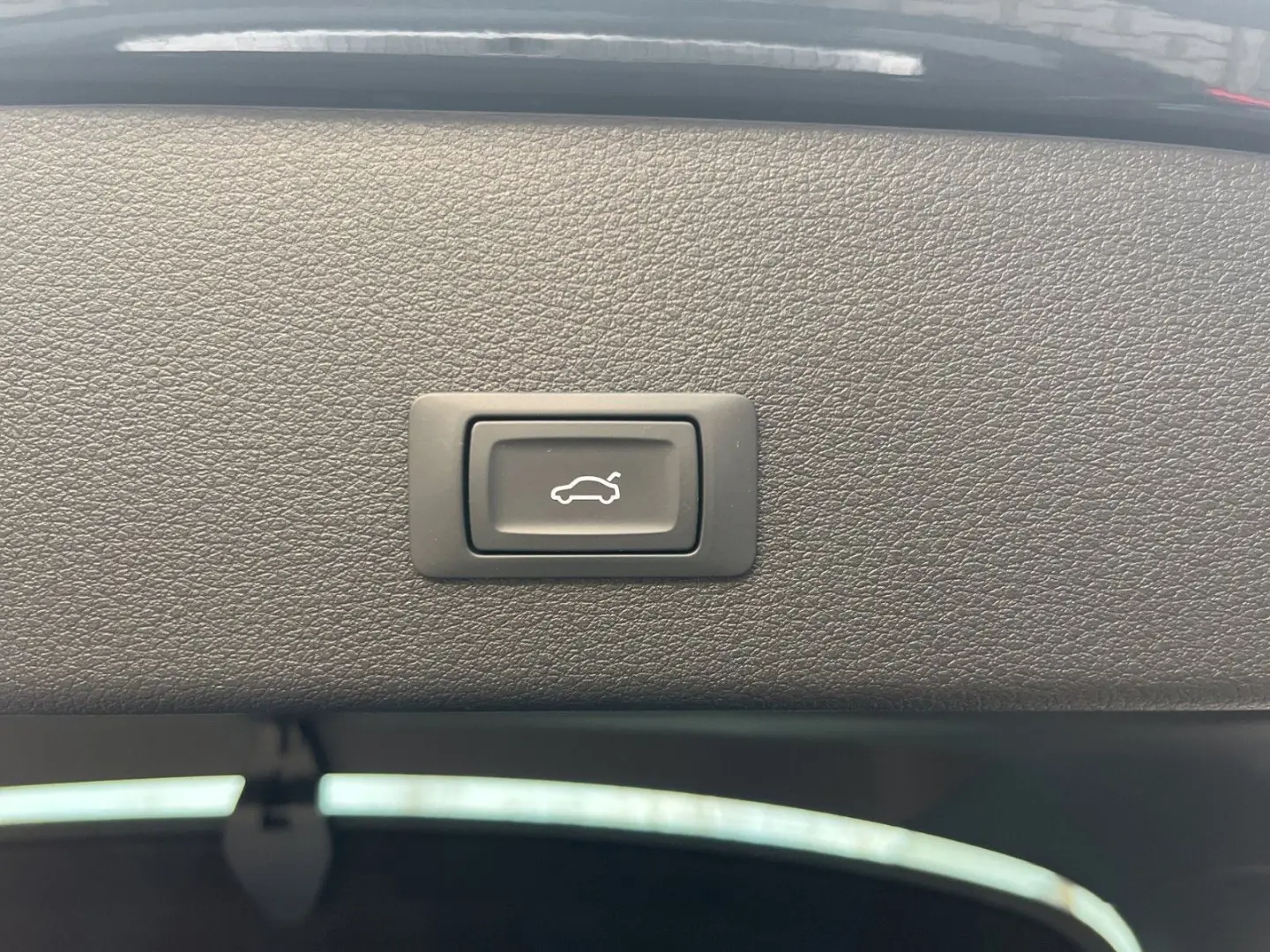 e-tron Sportback 55 quattro advanced 21  LED PDC