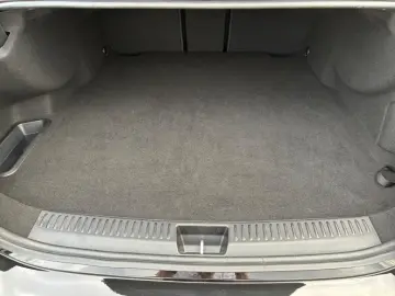 E 400 e 4M Avantg. Panorama DigitalL. Distronic