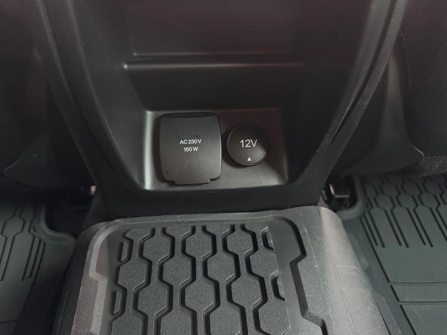 RANGER STORMTRAK DOKA=AUT.=EXTRAS=1 A !