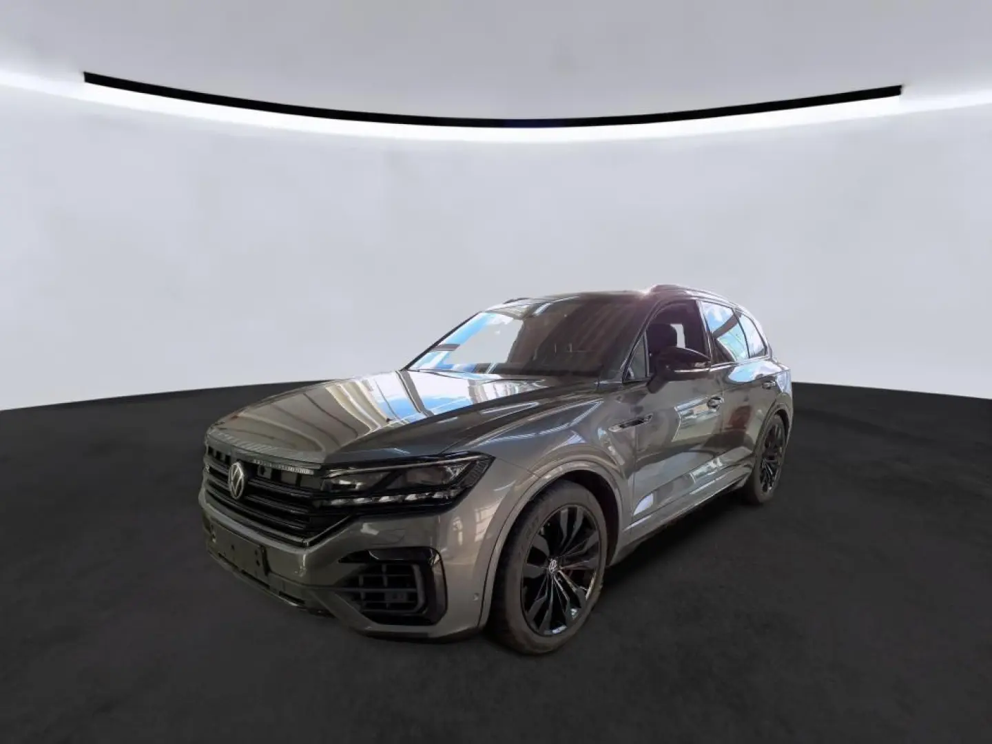 TOUAREG R 4M eHYBRID BLACK 21Z ACC HuD PANO 360