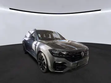 TOUAREG R 4M eHYBRID BLACK 21Z ACC HuD PANO 360
