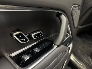 Range Rover D350 Autobiography BLACK-PAKET