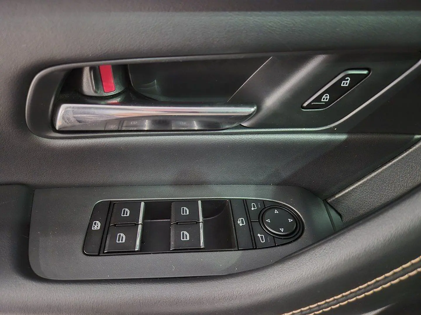 CX-60 Homura D-254 AT AWD GSD DA-P CON-P PRE-COM