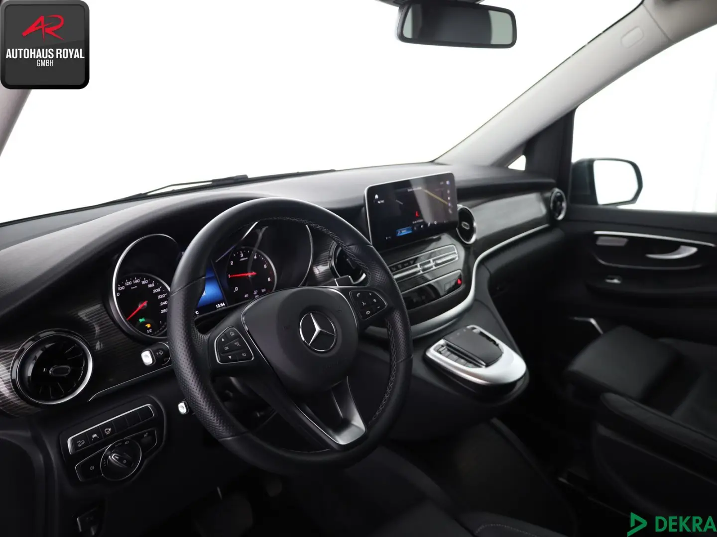 V 250 d 4M AVANTGARDE 6 SITZE STANDHEIZ 360GRAD