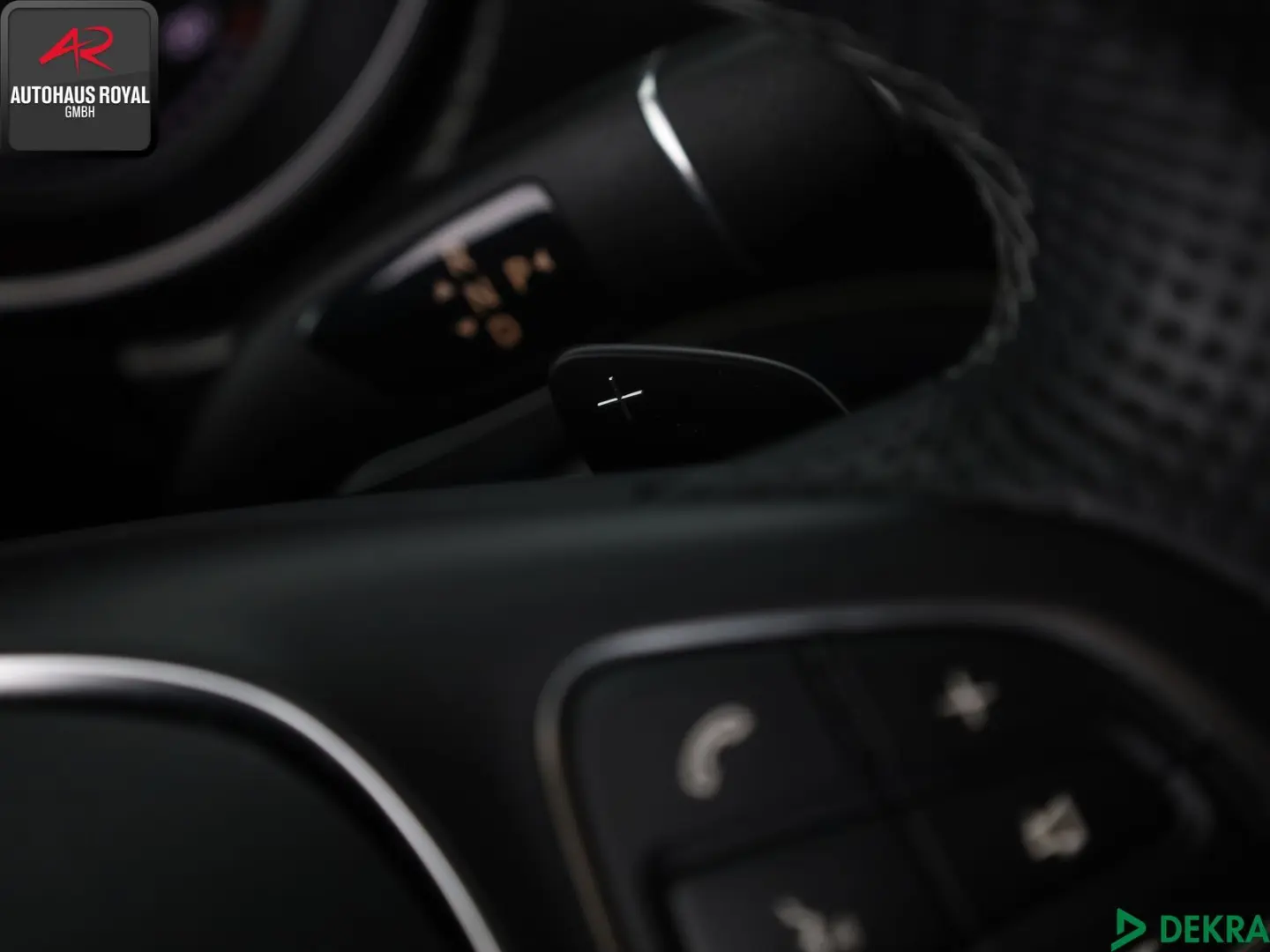 V 250 d 4M AVANTGARDE 6 SITZE STANDHEIZ 360GRAD