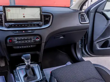 KIA XCeed 1.6 GDI DCT6 OPF Plug-in-Hybrid 2021 141 CP