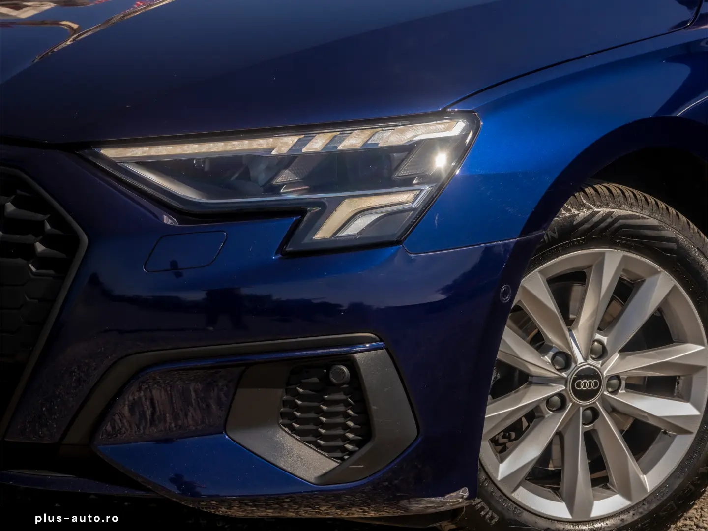 Audi A3    30 TFSI    S tronic    BUSINESS EDITION