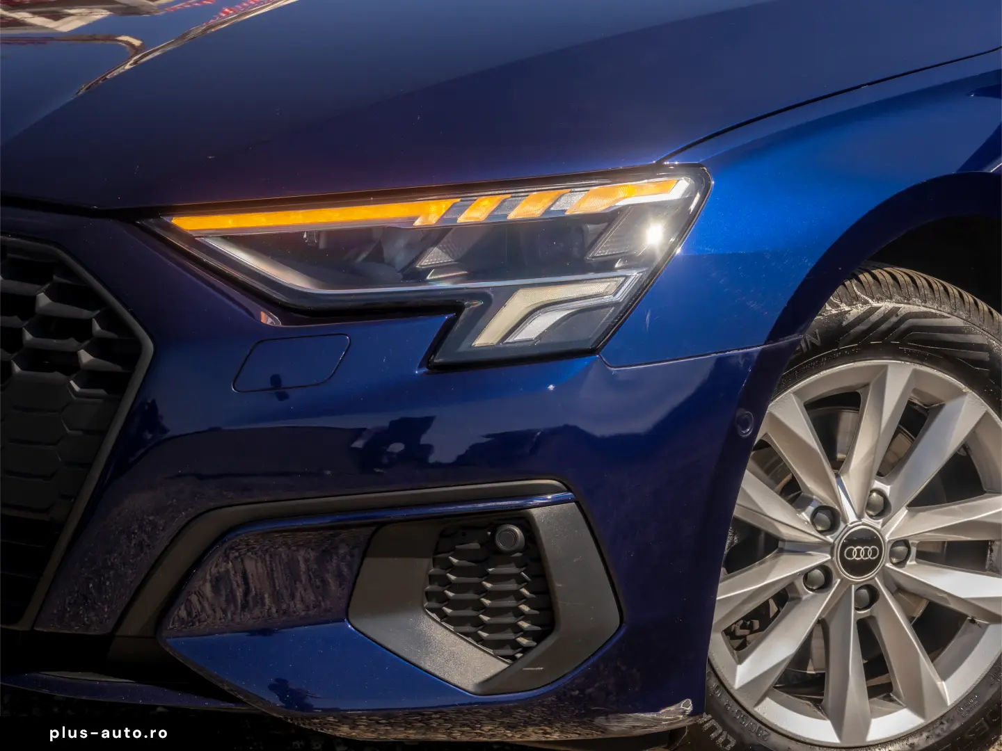 Audi A3    30 TFSI    S tronic    BUSINESS EDITION