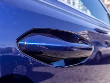 Audi A3    30 TFSI    S tronic    BUSINESS EDITION