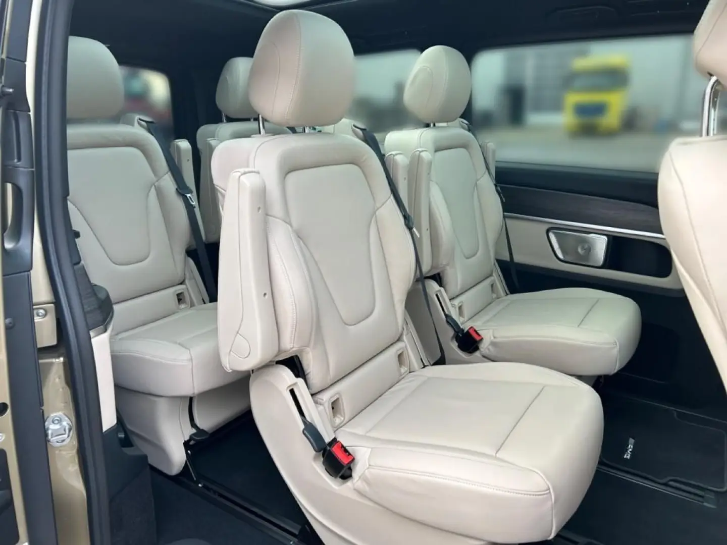 V 300 d 4MATIC AVANTGARDE AMG 360 -Kamera