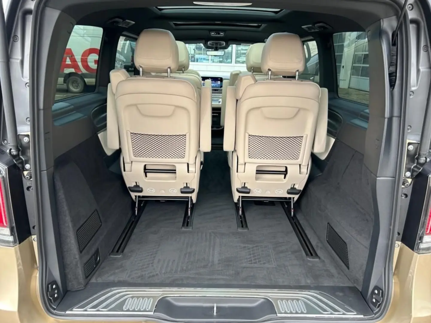 V 300 d 4MATIC AVANTGARDE AMG 360 -Kamera