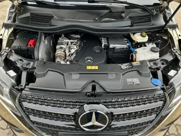 V 300 d 4MATIC AVANTGARDE AMG 360 -Kamera
