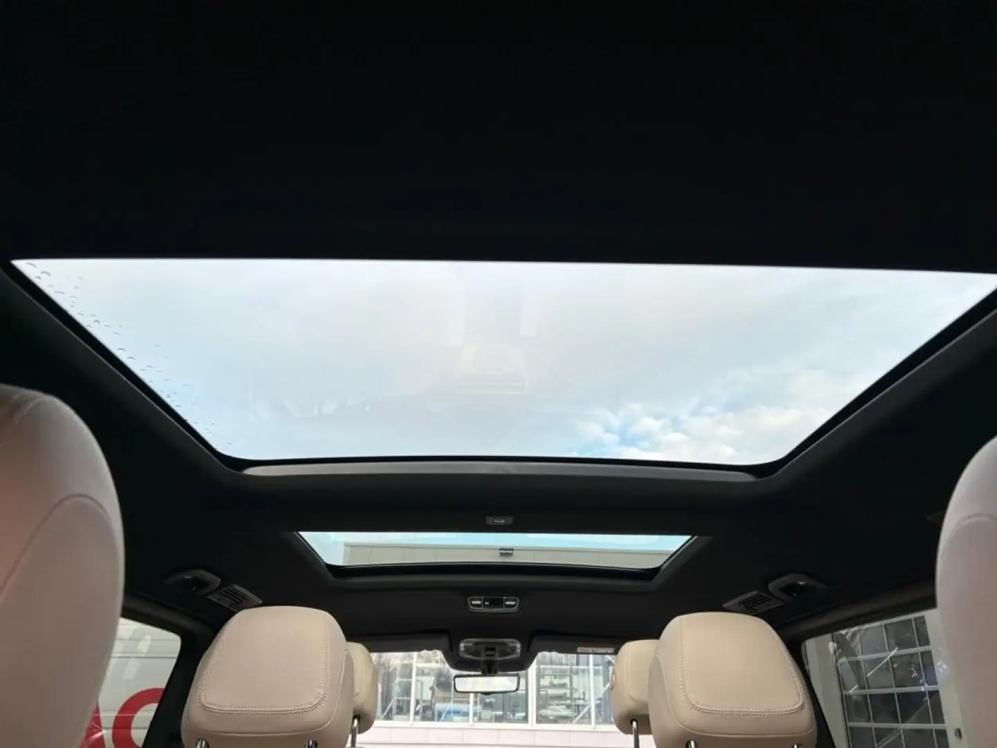 V 300 d 4MATIC AVANTGARDE AMG 360 -Kamera