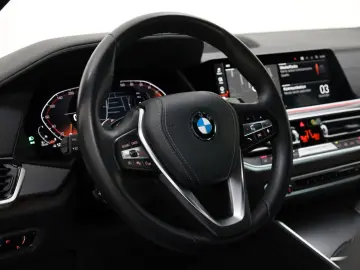 X6 xDrive 30d Leder Navi Laser HUD PanDach ParkP