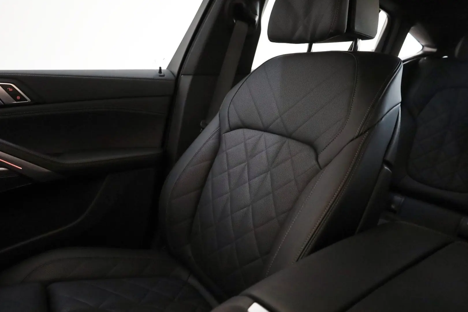 X6 xDrive 30d Leder Navi Laser HUD PanDach ParkP