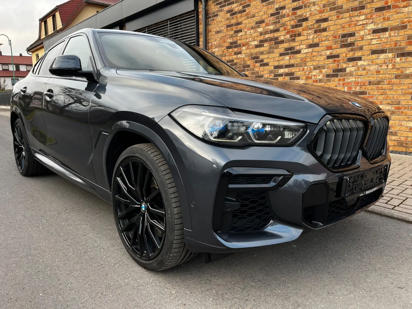 X6 M50i AHK Leder Laser HUD DAProf Standhz