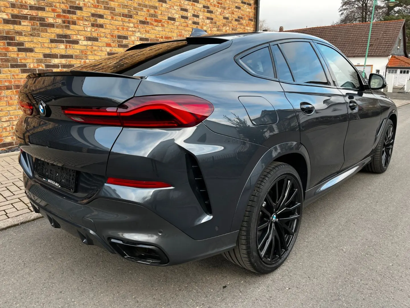 X6 M50i AHK Leder Laser HUD DAProf Standhz