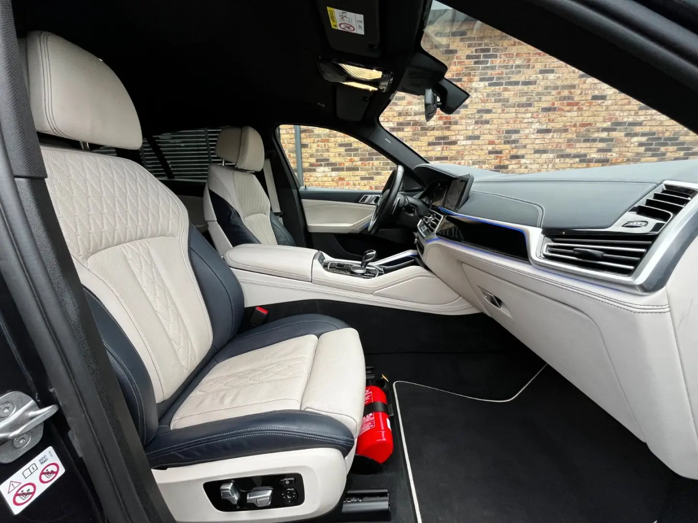 X6 M50i AHK Leder Laser HUD DAProf Standhz