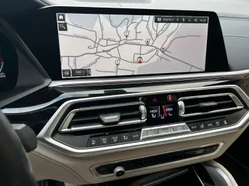 X6 M50i AHK Leder Laser HUD DAProf Standhz