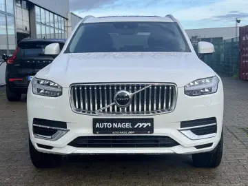 XC90 T8 AWD Inscription Expr. AHK PANO FLED el.S
