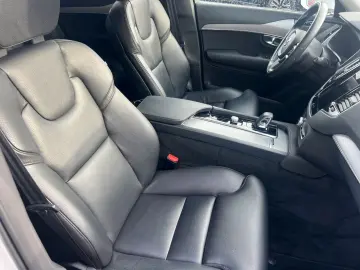 XC90 T8 AWD Inscription Expr. AHK PANO FLED el.S