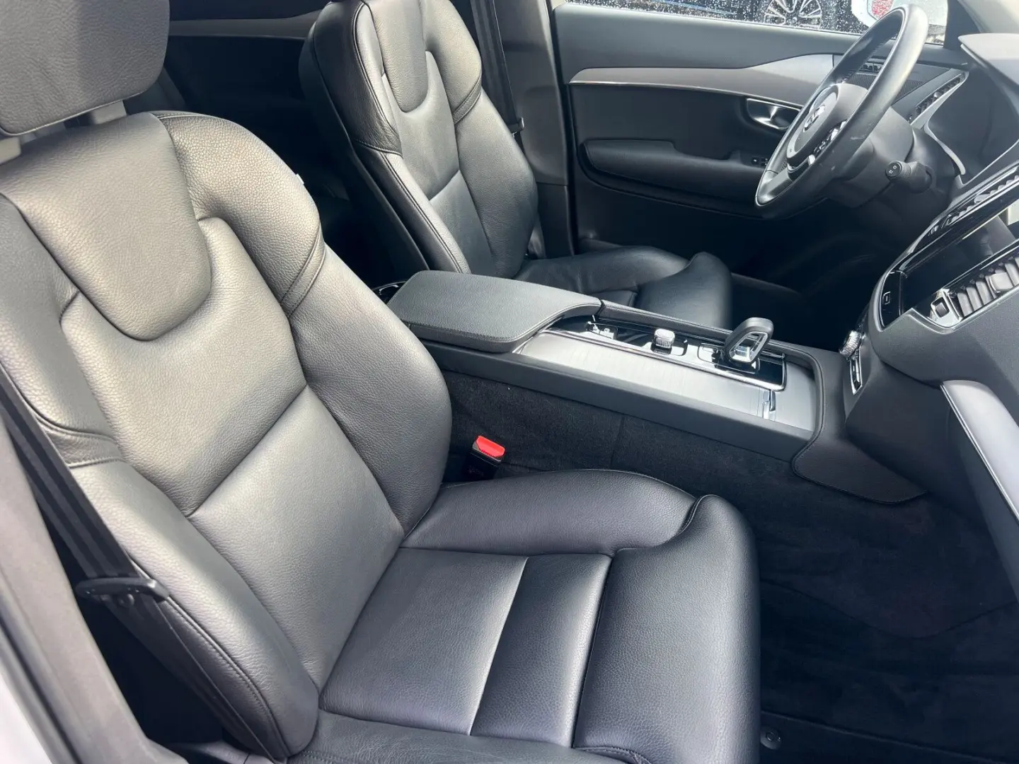 XC90 T8 AWD Inscription Expr. AHK PANO FLED el.S