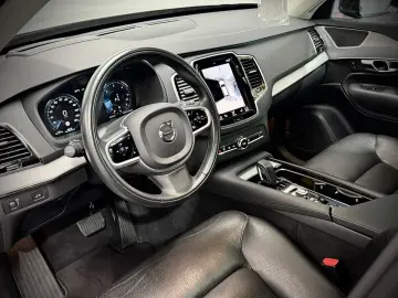 XC 90 XC90 MOMENTUM PRO AWD 360 PANO HEAD-UP 1.H
