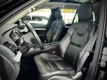 XC 90 XC90 MOMENTUM PRO AWD 360 PANO HEAD-UP 1.H