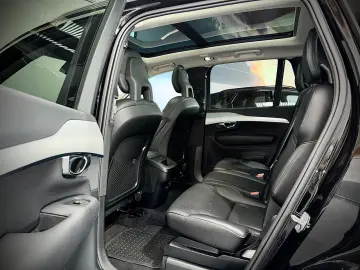 XC 90 XC90 MOMENTUM PRO AWD 360 PANO HEAD-UP 1.H