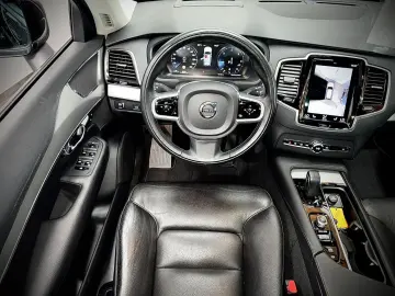 XC 90 XC90 MOMENTUM PRO AWD 360 PANO HEAD-UP 1.H