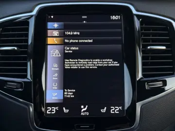 XC90 Momentum Pro AWD Memory 7-Sitze AHK Kamera